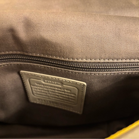 Coach Legacy Willis Archival Crossbody Bag Turn Lock Gray Yellow Handbag - Picture 6 of 8